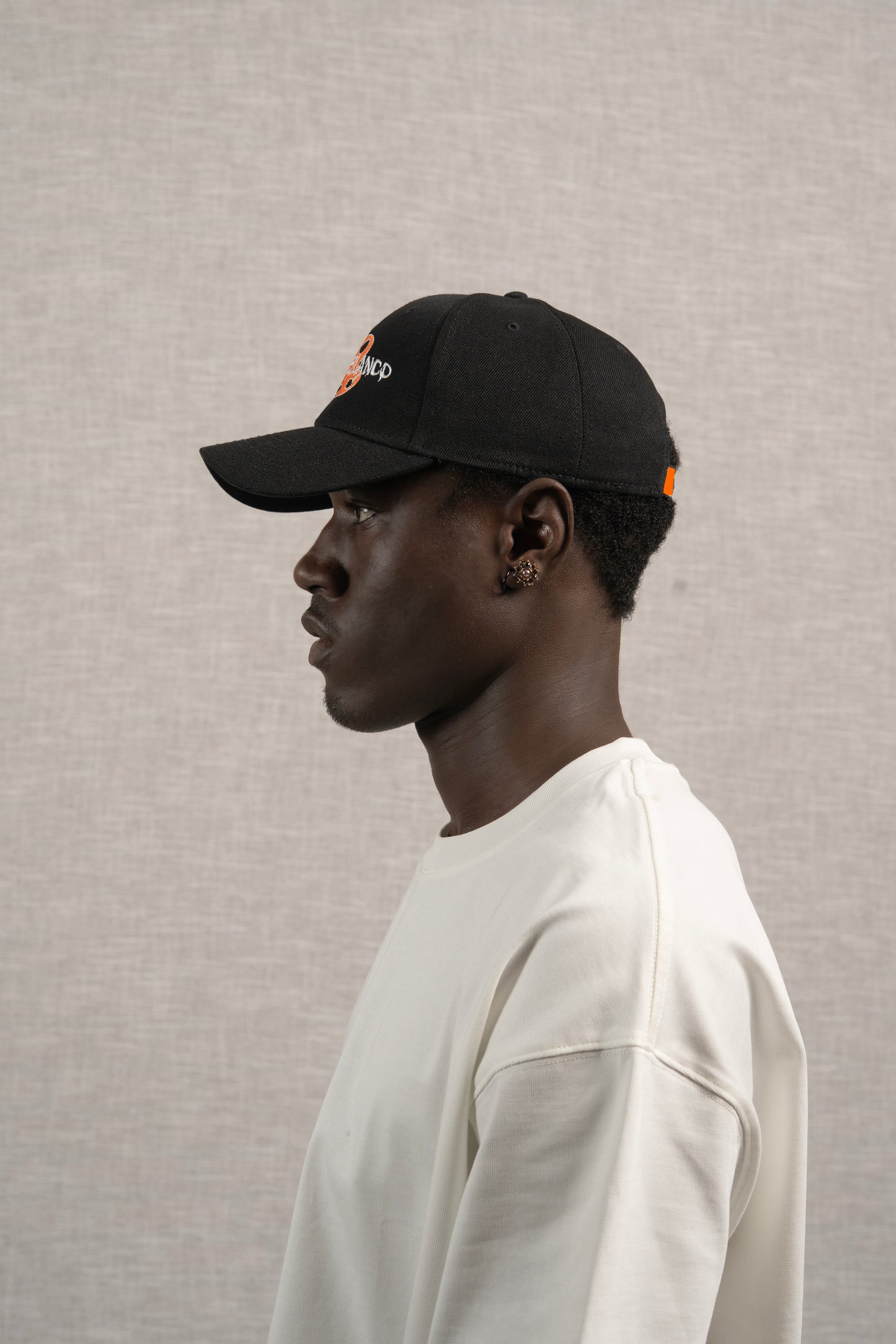 Cap Embroidered Black