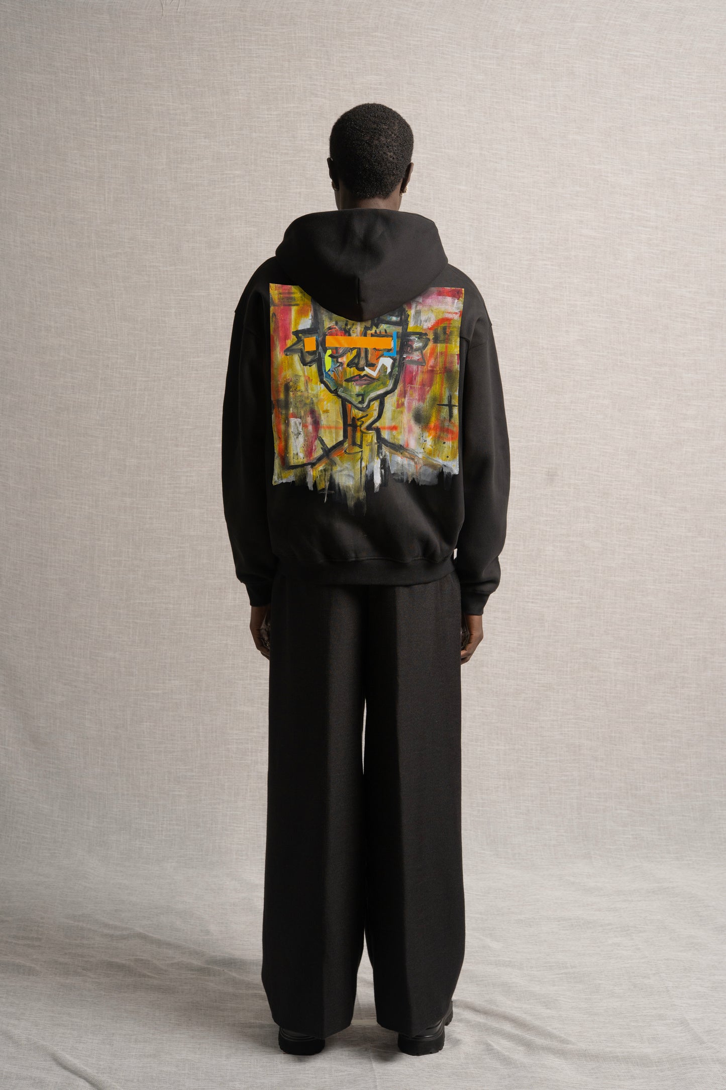 ๐ค ๐ t๐ฒ๐น๐๐ฒฬ Black Zipper